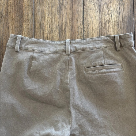 Lauren Ralph Lauren Women's Caitlin Brown Chino Pants, Size 2P - Picture 5 of 9